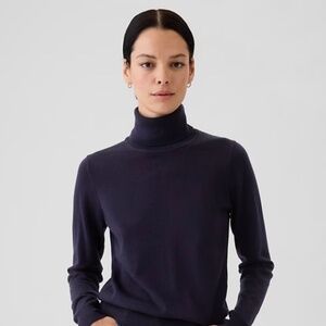 GAP Merino Turtleneck Sweater, Navy Blue, Size Large